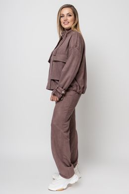 Трендовий батальний жіночий костюм зі штанами мокко, 50